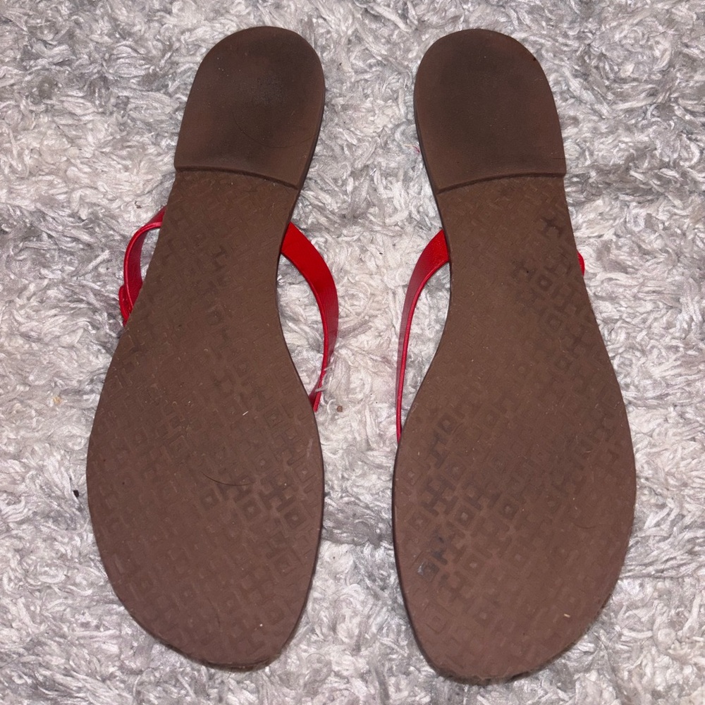 Tory Burch Saffiano Thong Sandals - Picture 4 of 7